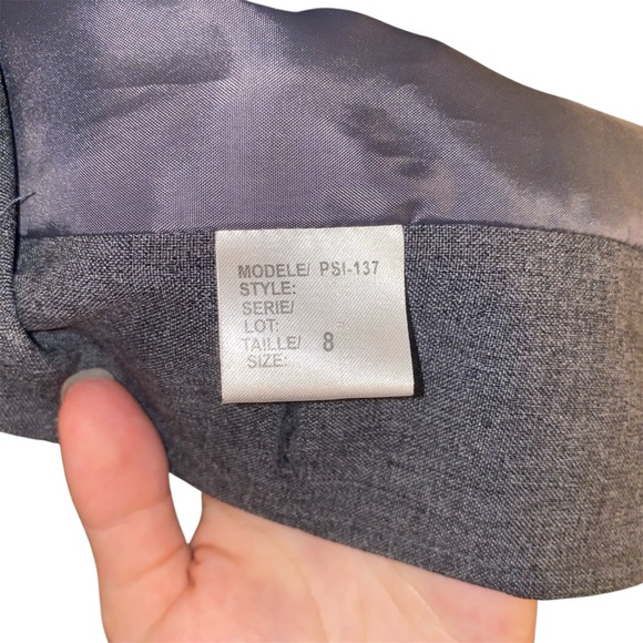 Beechers Brook for Fairweather Lightweight Grey Blazer - Picture 5 of 9